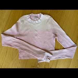 Longgg arms cotton candy waffle top